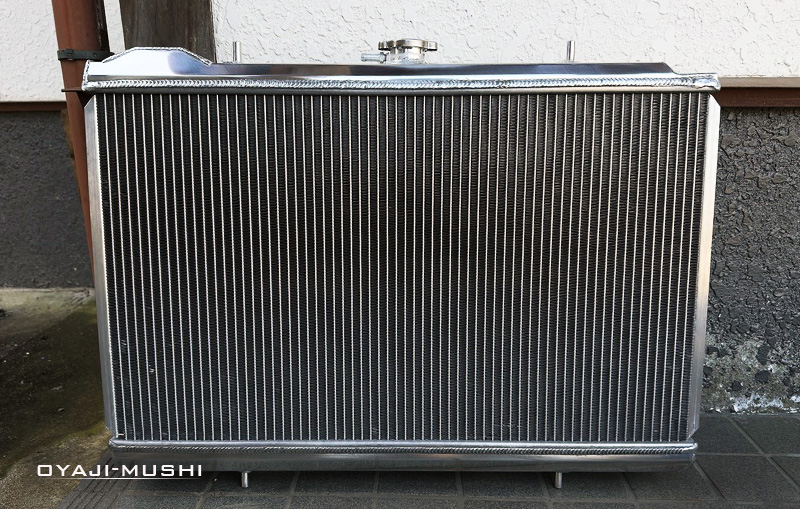 A31アルミラジエター｜グレッディ
